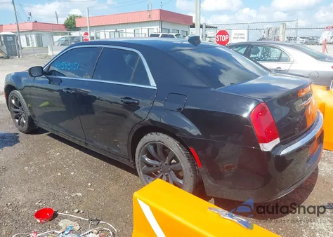 2017 Chrysler 300 Limited from USA, damaged, VIN 2C3CCAAG9HH668235